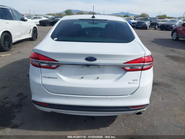 3FA6P0HD1HR167787 Ford FUSION SE