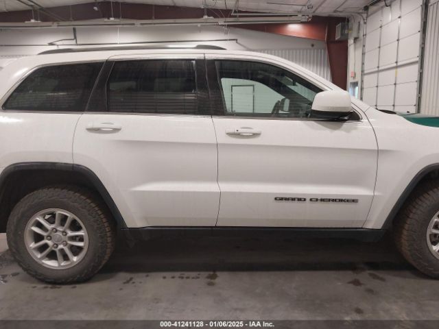 1C4RJFAG1KC648581 Jeep Grand Cherokee Laredo E 4x4