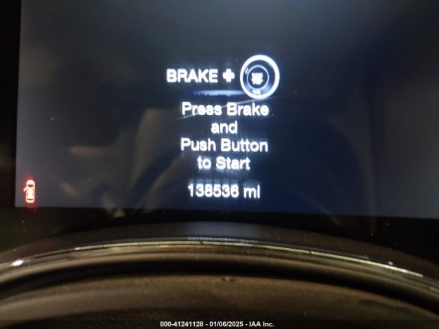 1C4RJFAG1KC648581 Jeep Grand Cherokee Laredo E 4x4