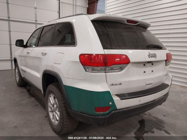 1C4RJFAG1KC648581 Jeep Grand Cherokee Laredo E 4x4