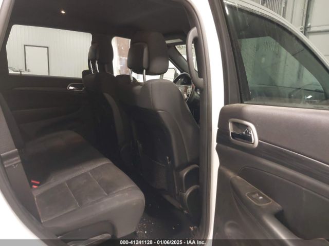 1C4RJFAG1KC648581 Jeep Grand Cherokee Laredo E 4x4