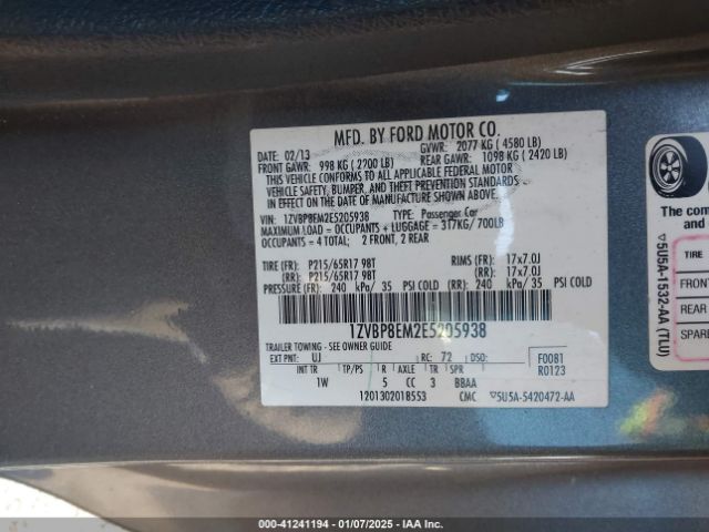1ZVBP8EM2E5205938 Ford Mustang V6