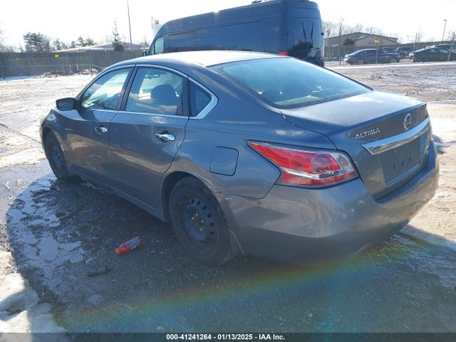 Nissan Altima 2.5 S 2014 1N4AL3AP9EC147549 Image 3