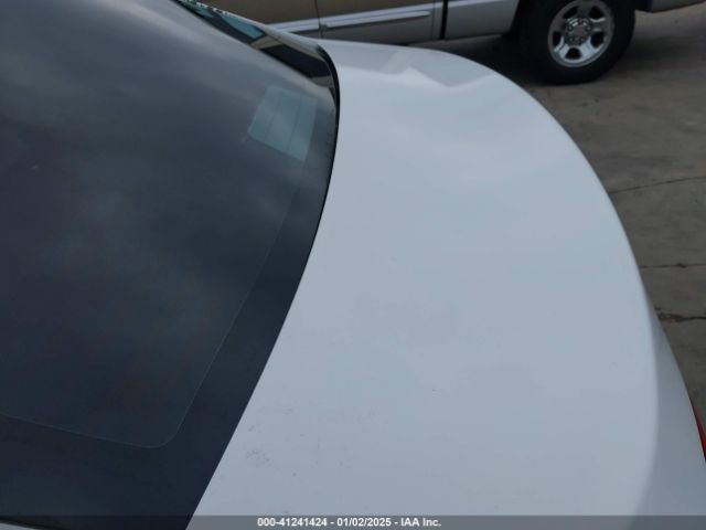 5YFBURHE4EP044243 Toyota Corolla Le Plus