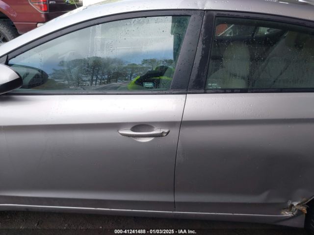 5NPD84LF6LH552949 Hyundai ELANTRA SEL