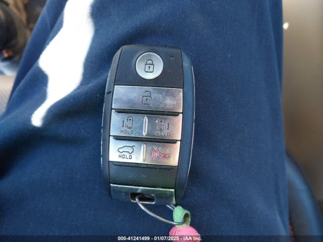 KNDMB5C10K6559884 KIA SEDONA EX