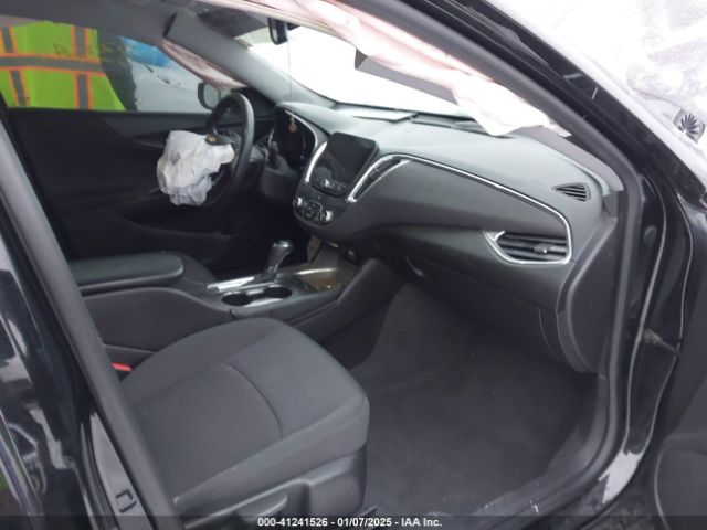 1G1ZE5ST3HF112709 Chevrolet MALIBU 1LT
