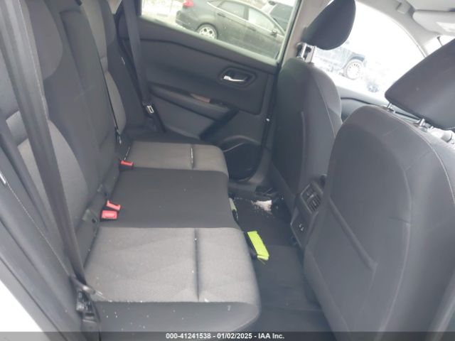 JN8BT3BB0RW421747 Nissan Rogue Sv Intelligent Awd
