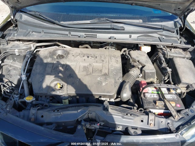 41241555 :رقم المزاد ، 5YFBURHE6HP670476 vin ، 2017 Toyota Corolla Le مزاد بيع