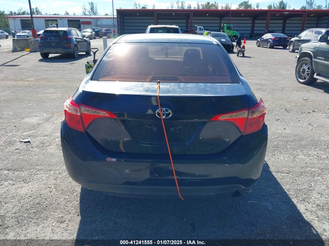 41241555 :رقم المزاد ، 5YFBURHE6HP670476 vin ، 2017 Toyota Corolla Le مزاد بيع