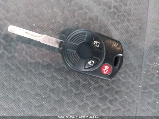 1FMCU9GD1JUD17175 Ford ESCAPE SE