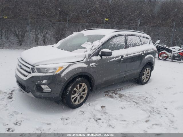 1FMCU9GD1JUD17175 Ford ESCAPE SE