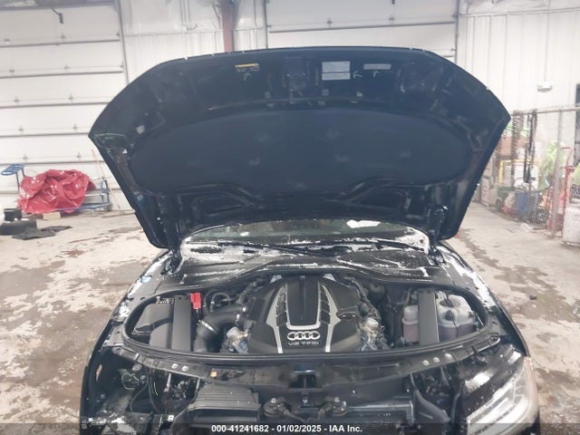 2017 AUDI A8 WAU43AFD3HN004810 Photo 9