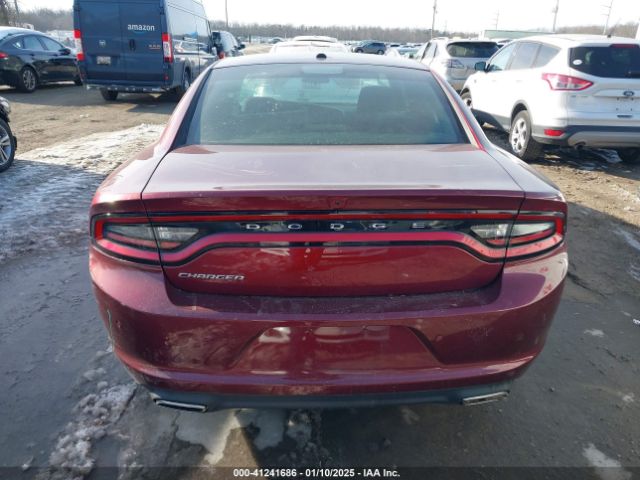 2C3CDXBG8KH684111 Dodge Charger Sxt Rwd
