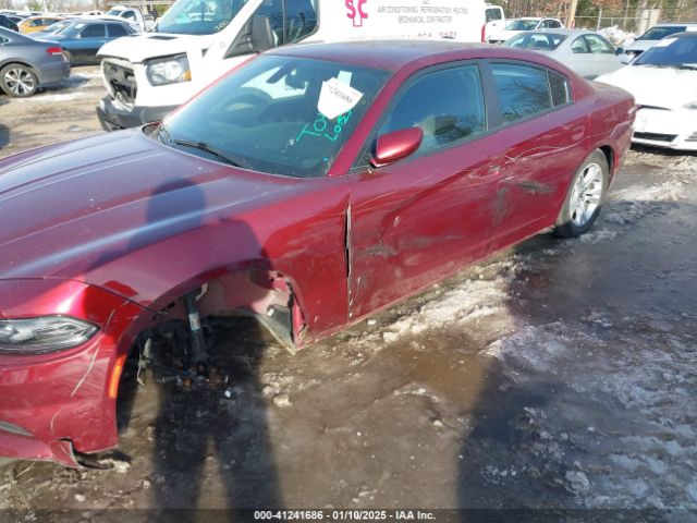 2C3CDXBG8KH684111 Dodge Charger Sxt Rwd