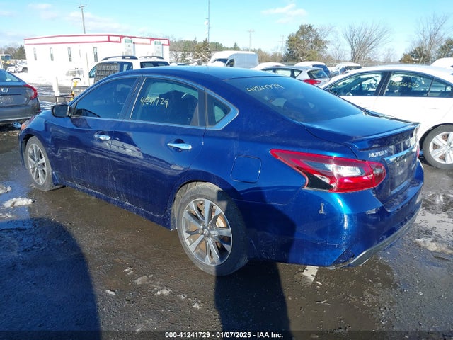 Nissan Altima 2.5 Sr 2017 1N4AL3AP7HC483818 Image 3