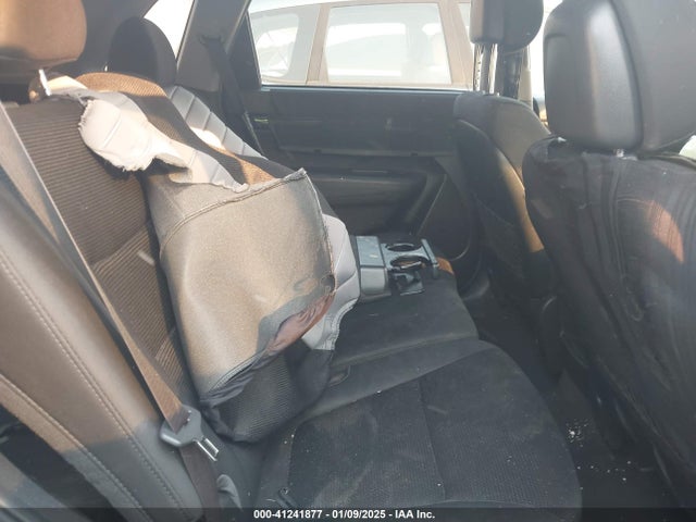 5XYKT4A61FG651828 KIA SORENTO LX