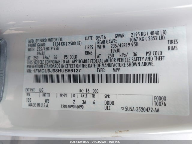 Ford Escape Titanium 2017 1FMCU9J98HUB56127 Image 9