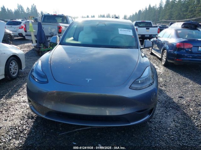 7SAYGAEE0RF177075 Tesla Model Y Long Range Dual Motor All-wheel Drive