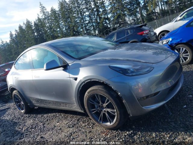7SAYGAEE0RF177075 Tesla Model Y Long Range Dual Motor All-wheel Drive