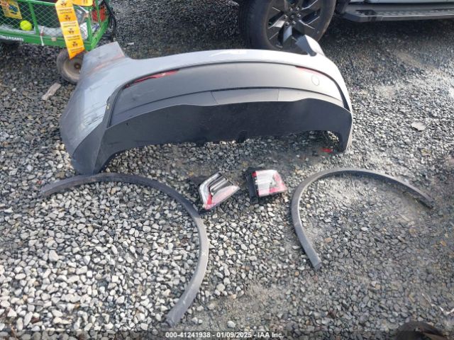 7SAYGAEE0RF177075 Tesla Model Y Long Range Dual Motor All-wheel Drive