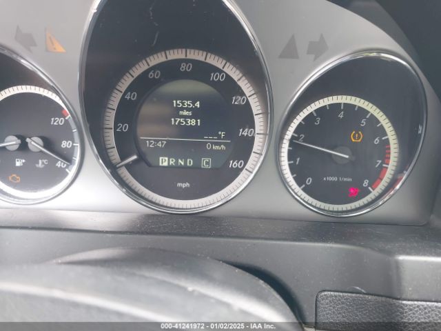 2010 MERCEDES-BENZ C-CLASS WDDGF8BB5AR126237 Photo 6