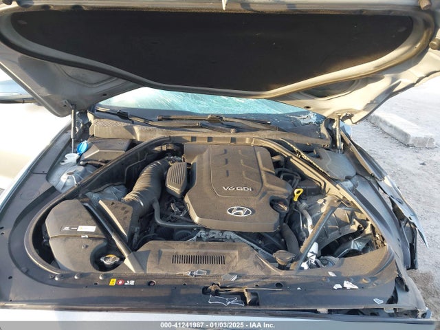 Hyundai Genesis 3.8 2016 KMHGN4JE2GU138204 Image 10