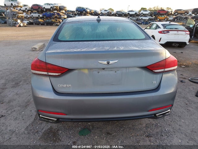Hyundai Genesis 3.8 2016 KMHGN4JE2GU138204 Image 16