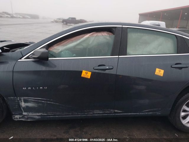 1G1ZD5ST2MF075214 Chevrolet Malibu Fwd Lt