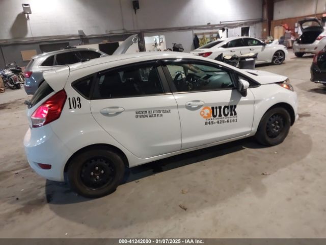 3FADP4TJ4FM179759 Ford FIESTA S