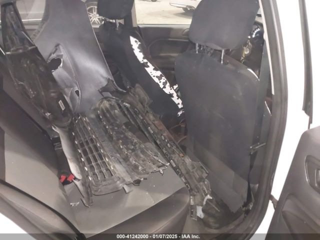 3FADP4TJ4FM179759 Ford FIESTA S