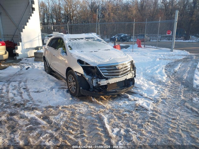 2019 CADILLAC XT5 1GYKNDRS8KZ207654 Photo 0