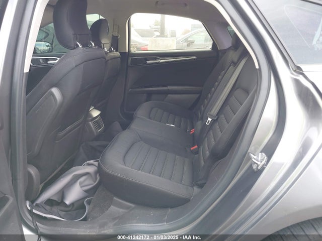 3FA6P0H77ER256009 Ford FUSION SE
