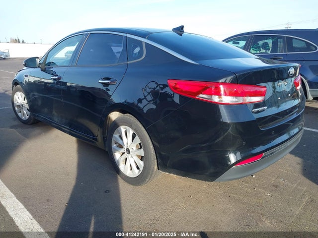 KIA OPTIMA EX 2016 5XXGU4L37GG119415 Image 3