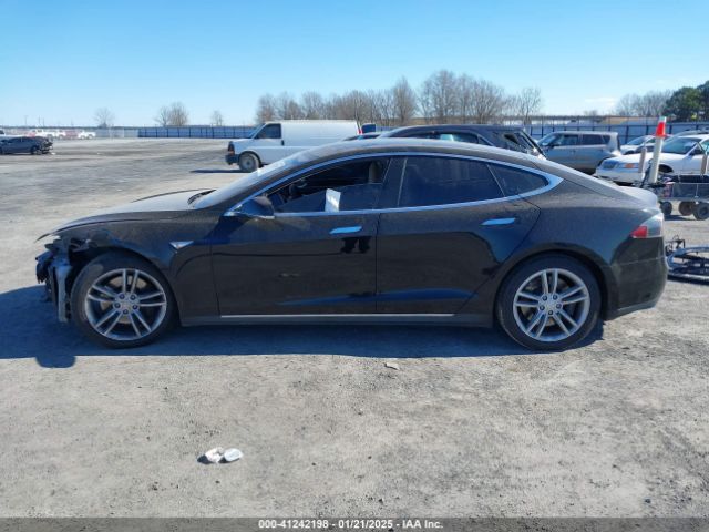 5YJSA1H12EFP42224 Tesla Model S P85