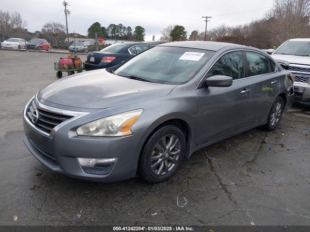 Nissan Altima 2.5 S 2015 1N4AL3AP4FC496135 Image 2