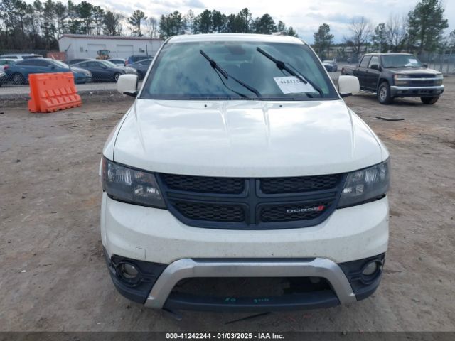 3C4PDCGB6JT430115 Dodge Journey Crossroad