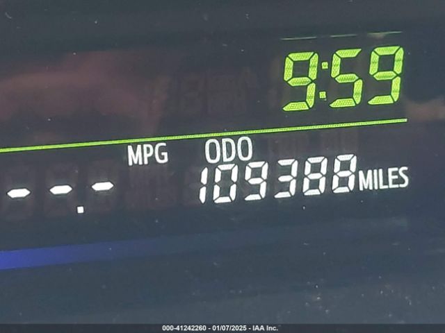 JTDZN3EU7EJ000925 Toyota Prius V Five