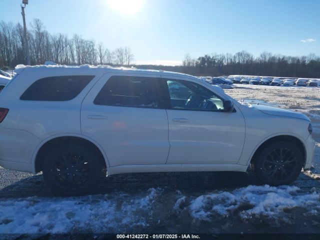 1C4RDJAG2FC703068 Dodge Durango Sxt