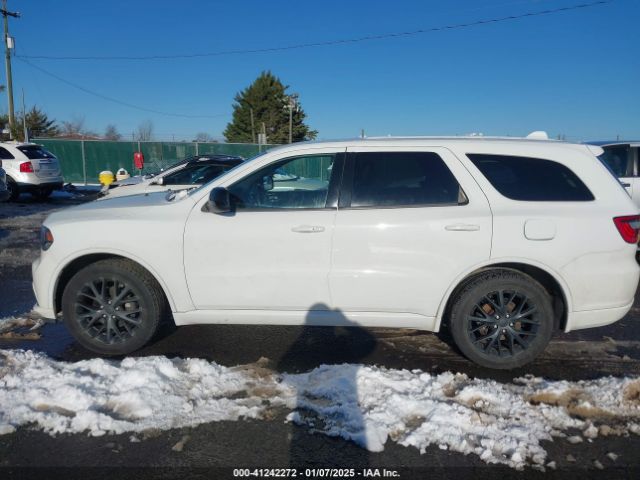 1C4RDJAG2FC703068 Dodge Durango Sxt