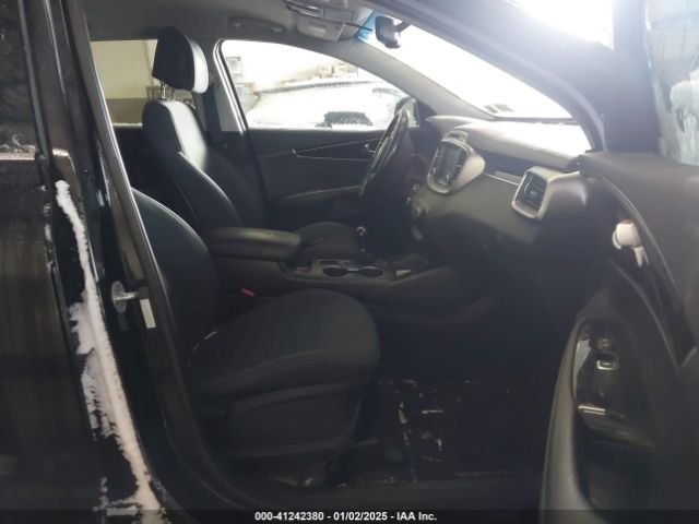 5XYPGDA53HG242976 KIA Sorento 3.3l Lx