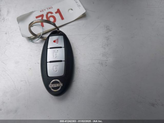 5N1BT3AA3NC683595 Nissan Rogue S Fwd