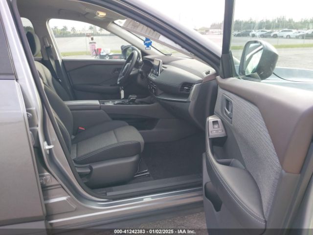 5N1BT3AA3NC683595 Nissan Rogue S Fwd