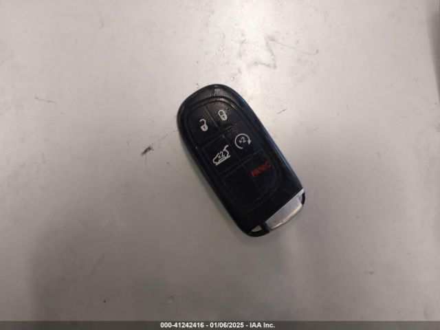 2019 JEEP CHEROKEE 1C4PJMDX3KD323450 Photo 10