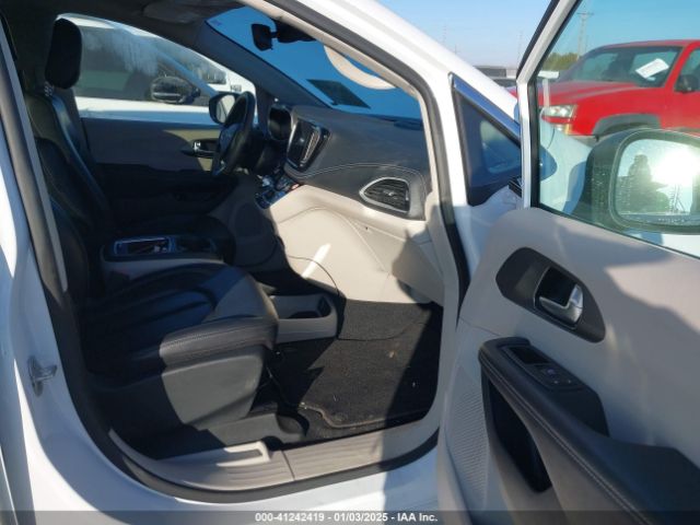 2C4RC1L74PR626499 Chrysler Pacifica Hybrid Touring L