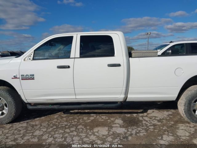 3C6UR5HL3EG145174 RAM 2500 St