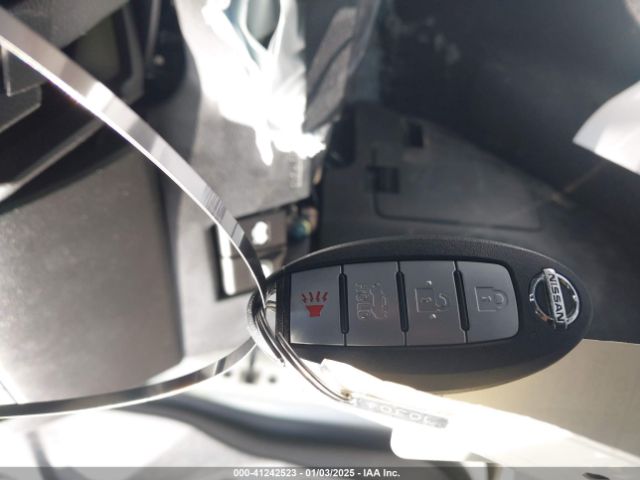 3N1CN8DV1LL813781 Nissan Versa S Xtronic Cvt