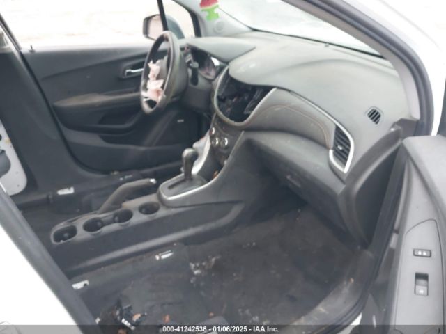 3GNCJPSB0LL171637 Chevrolet Trax Awd Lt