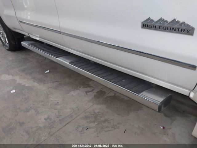 3GCUKTEC9FG285057 Chevrolet Silverado 1500 High Country
