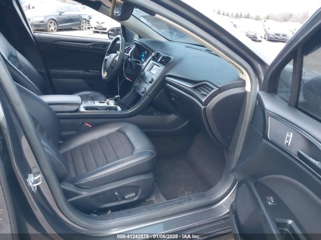 Ford FUSION SE 2018 3FA6P0HD4JR156028 Image 5